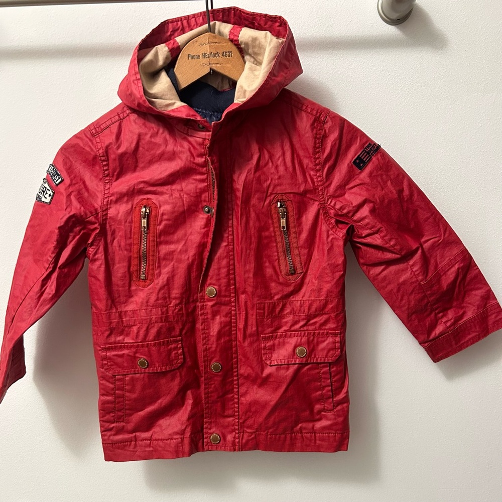Boys 3-in-1 Red Hooded Jacket with Detachable Navy Puffer Vest .5y-110cm